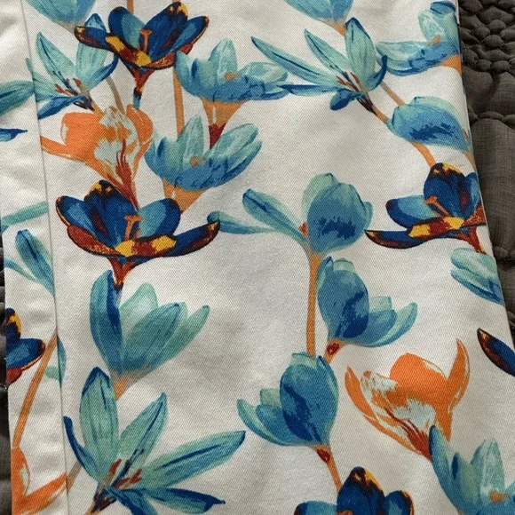 Lands’ End, pants NWOT mid rise straight leg size 12P 🧡💙 - Picture 2 of 11